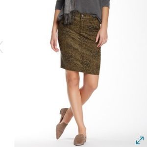 Current Elliot Animal Print Pencil Skirt